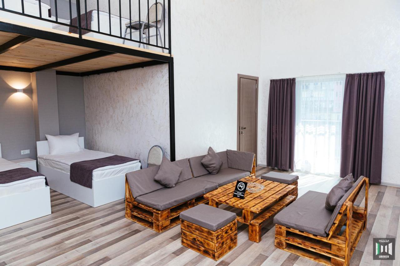 Libereco Aparthotel Batumi Exteriör bild