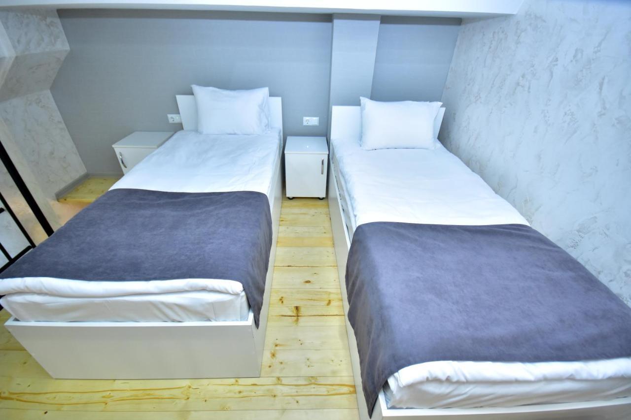 Libereco Aparthotel Batumi Exteriör bild