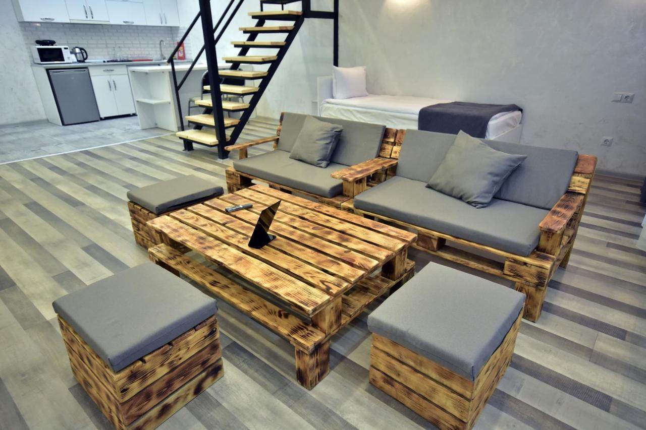 Libereco Aparthotel Batumi Exteriör bild